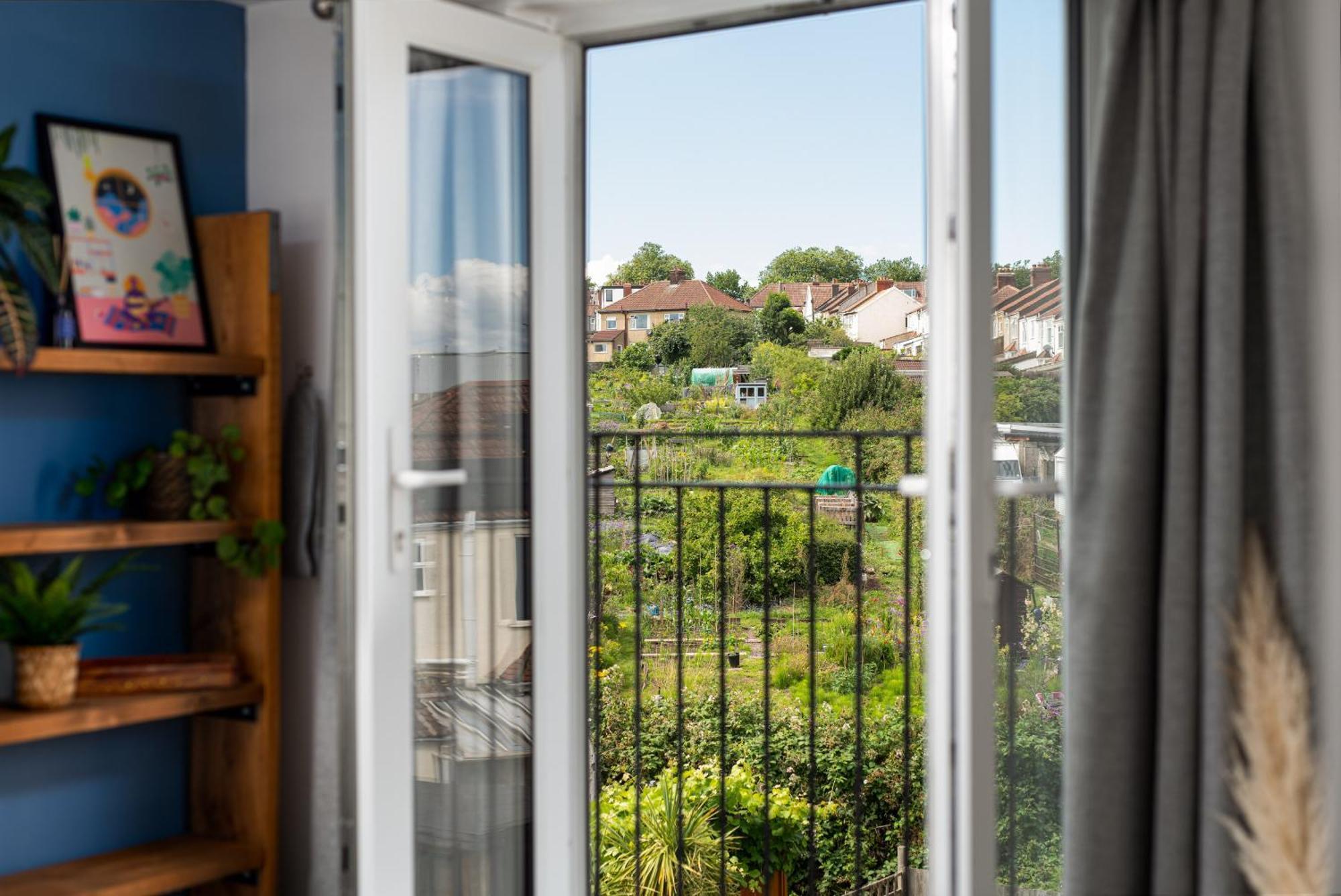 Charming Family Home With Stoves, Garden & Parking Bristol Buitenkant foto