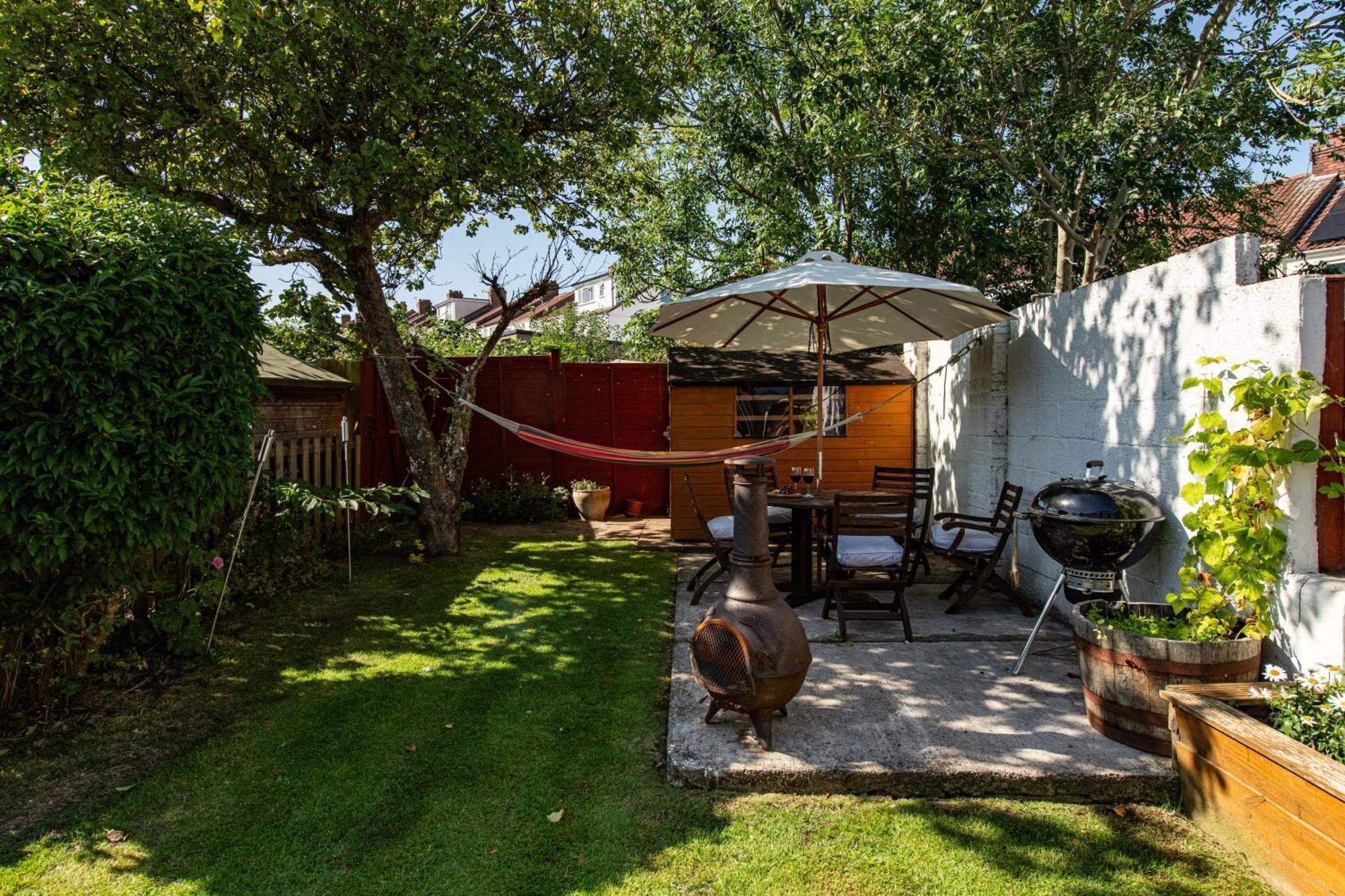 Charming Family Home With Stoves, Garden & Parking Bristol Buitenkant foto